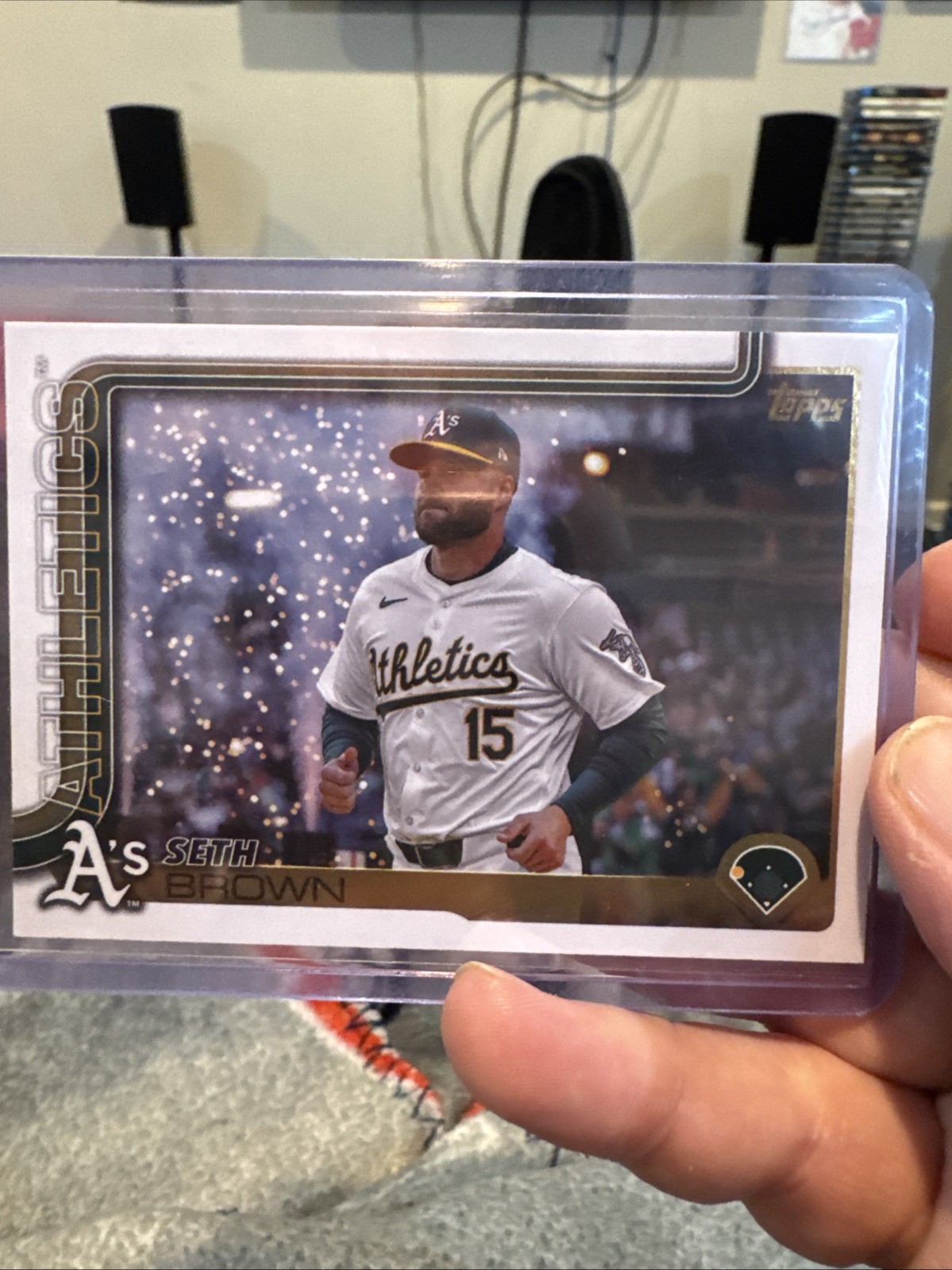 2025 Topps Series 1 Seth Brown GOLDEN MIRROR SP ATHLETICS 8