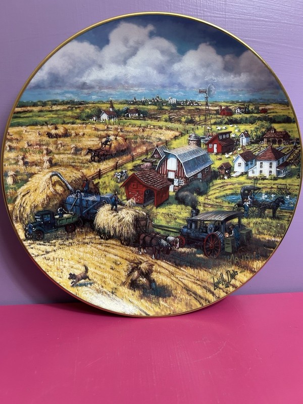 Vintage Lowell Davis 1991 “Down on the Farm” Collectors Plate #AA1704 8.25x8.25”