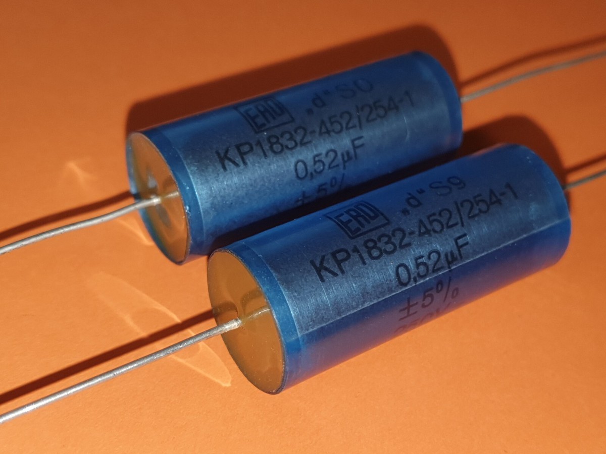 2x 520nF / 250V axial Kondensator Roederstein KP1832 2x 520nF / 250V axial Kondensator Roederstein KP1832