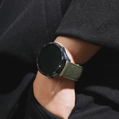 Universal 20mm/22mm Magnetic Leather Smart Watch Band Sport Wrist