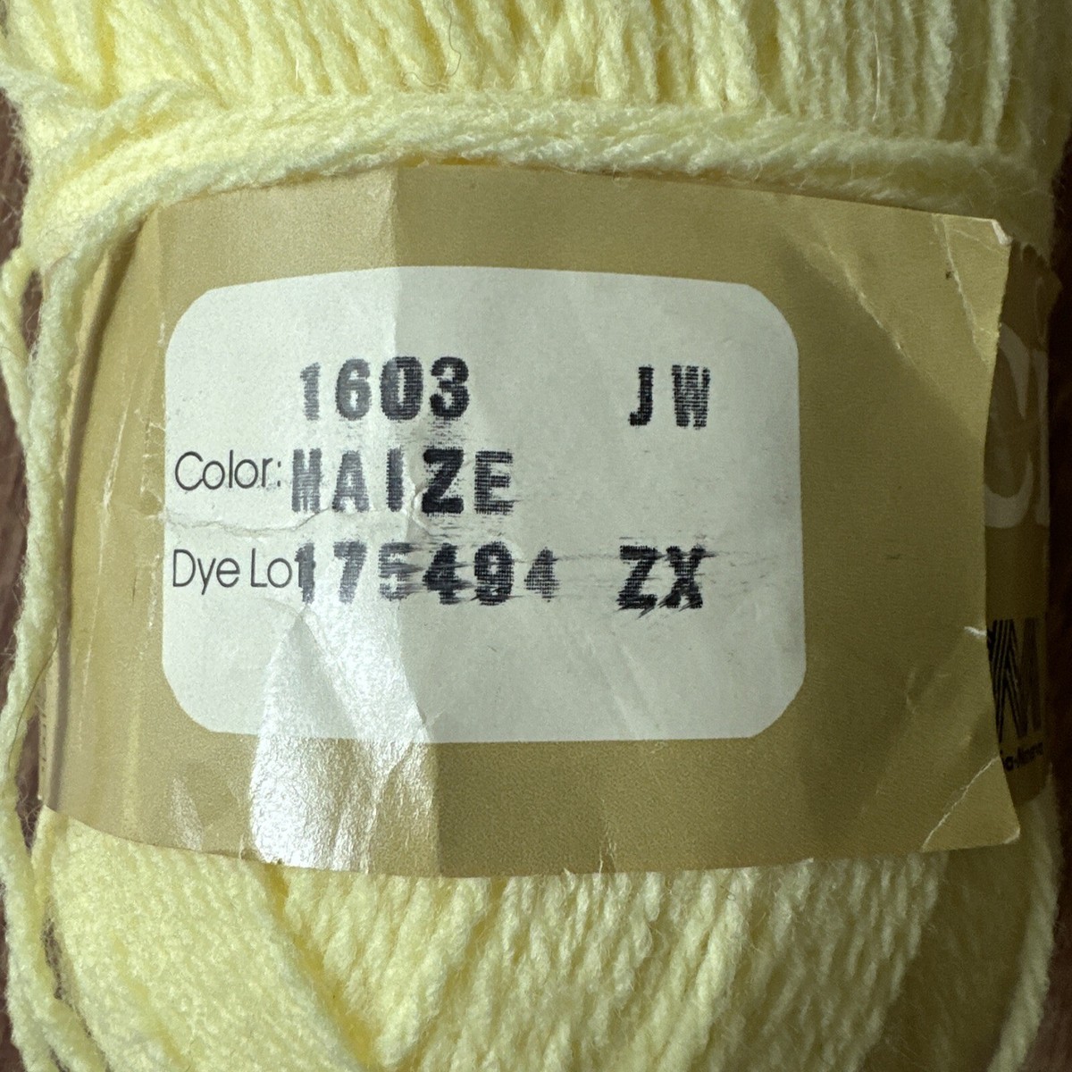 yoi様 1 Skein Columbia Minerva Baby Civona Yarn - Yellow Maize 1 5/8