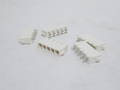 229234 New-No Box; AMP 640900-2 Lot-5 Vertical Head Connectors; 5Pos; 6.35mm