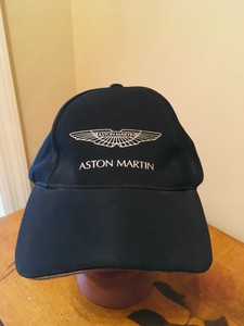 Кепка aston martin