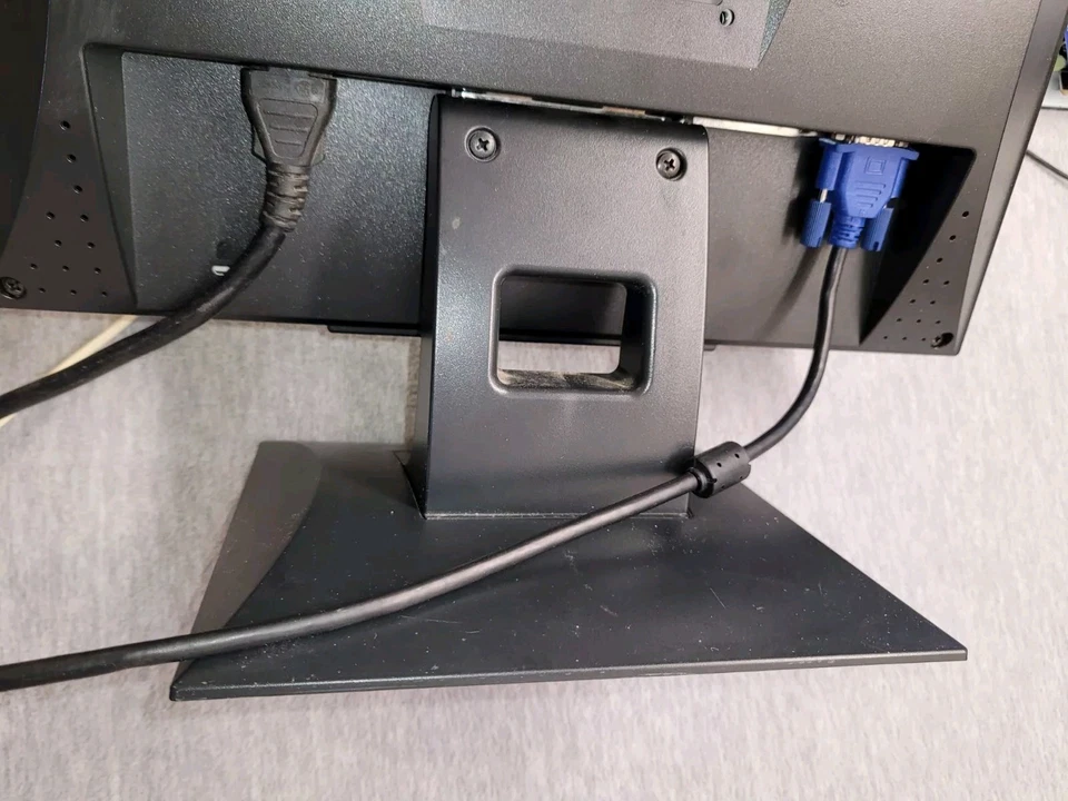 Planar PL1700 17" Class SXGA LCD Monitor, Black - Image 3 of 4