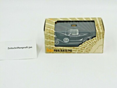 Auburn Boat Tail Roadster Bj. 1933 Schwarz / black 1:43 Ixo