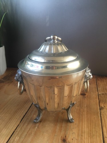 QUALITY ANTIQUE EPNS LION MASK TEA URN CADDY TOBACCO JAR LIDDED SUGAR BOWL - Picture 12 of 12