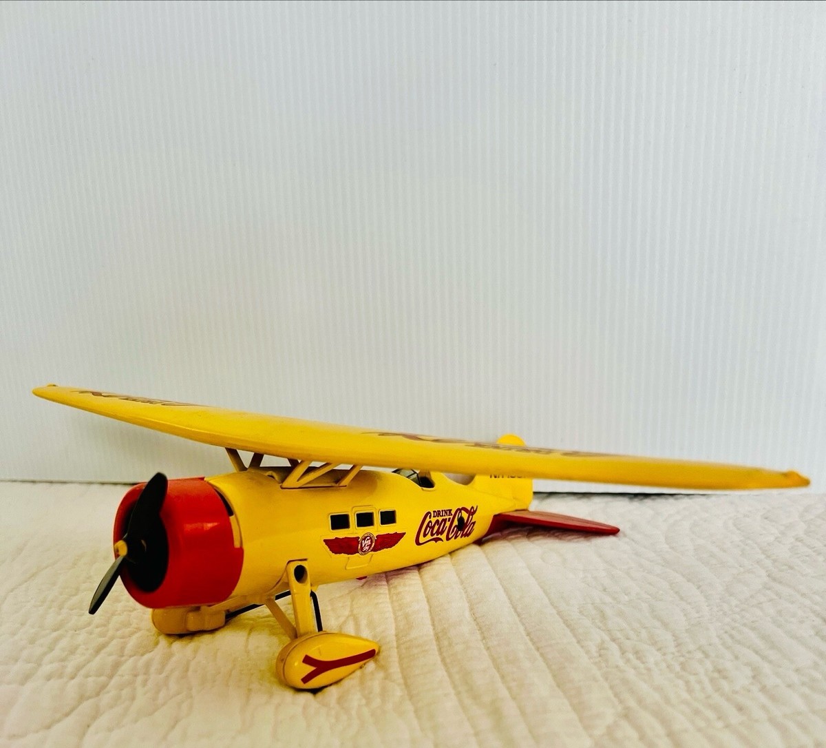 Ertl Coca-Cola Diecast 1929 Lockheed Airplane NR-1661 | eBay Ertl Coca-Cola Diecast 1929 Lockheed Airplane NR-1661 | eBay