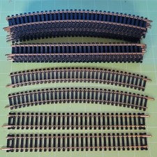 CB13: Atlas HO Track Lot   8x 9" Straight  12x 18" Radius Curved Pieces