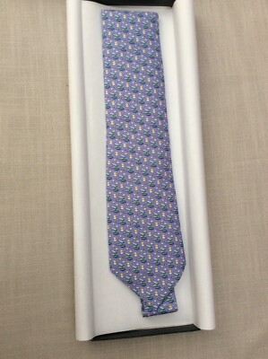 NEU UND VERPACKT Vineyard Vines Martha s Vineyard Boeing schwarzweiß Juni 1916 Luxuskrawatte 