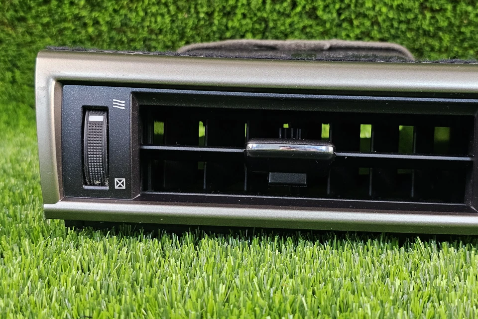 Lexus GS350 GS450H 2013-2015 interior tablero central ventilación reloj OEM usado Foto 3 de 4