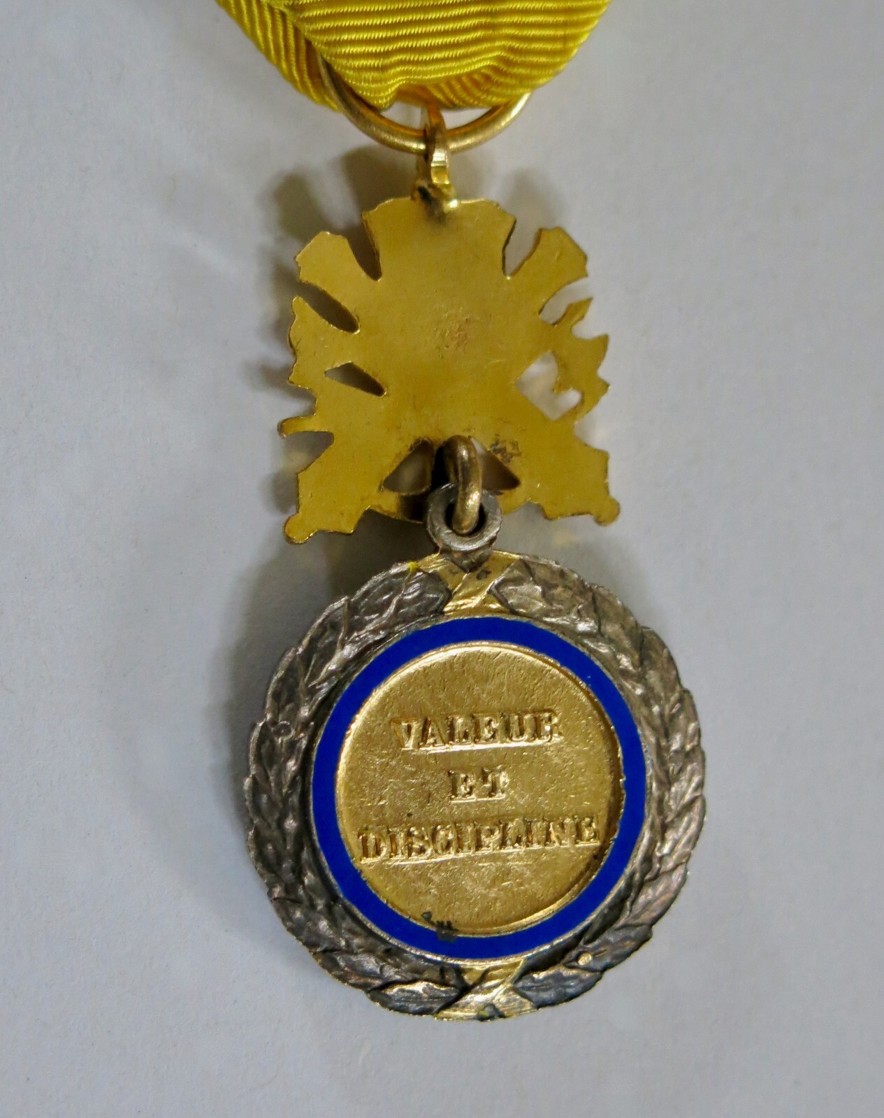 Médaille Valeur et Discipline avec Sa miniature (158-48/P9