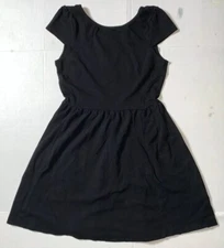 Preowned- H&M Short Sleeve Knee Length Pouf Dress Womens (Size M)