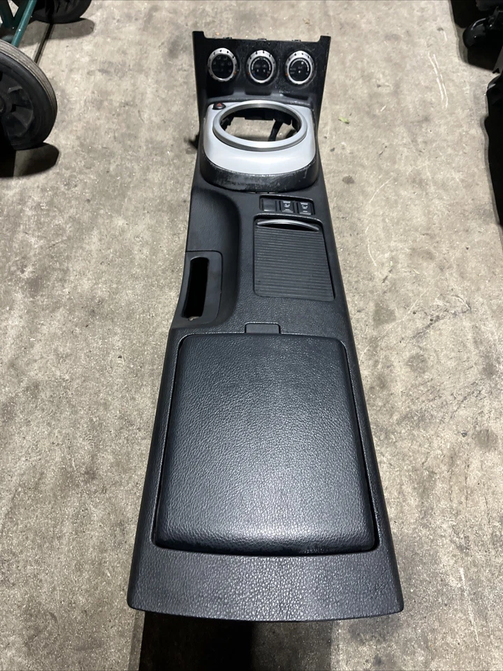 2006 08 Nissan 350Z console central automático acabamento de câmbio - Imagem 2 de 4