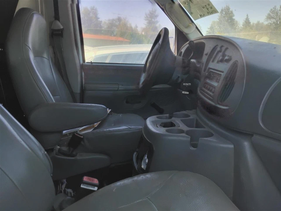 Conjunto de limpador de ar usado serve: 2003 Ford E250 VAN 5.4 grau A - Imagem 3 de 4