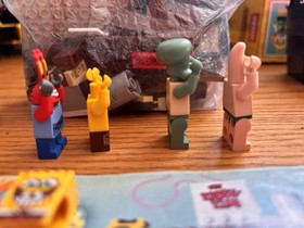 Lego 3833, Spongebob - Krusty Crab Adventures 75% complete set, w/ 4 figures