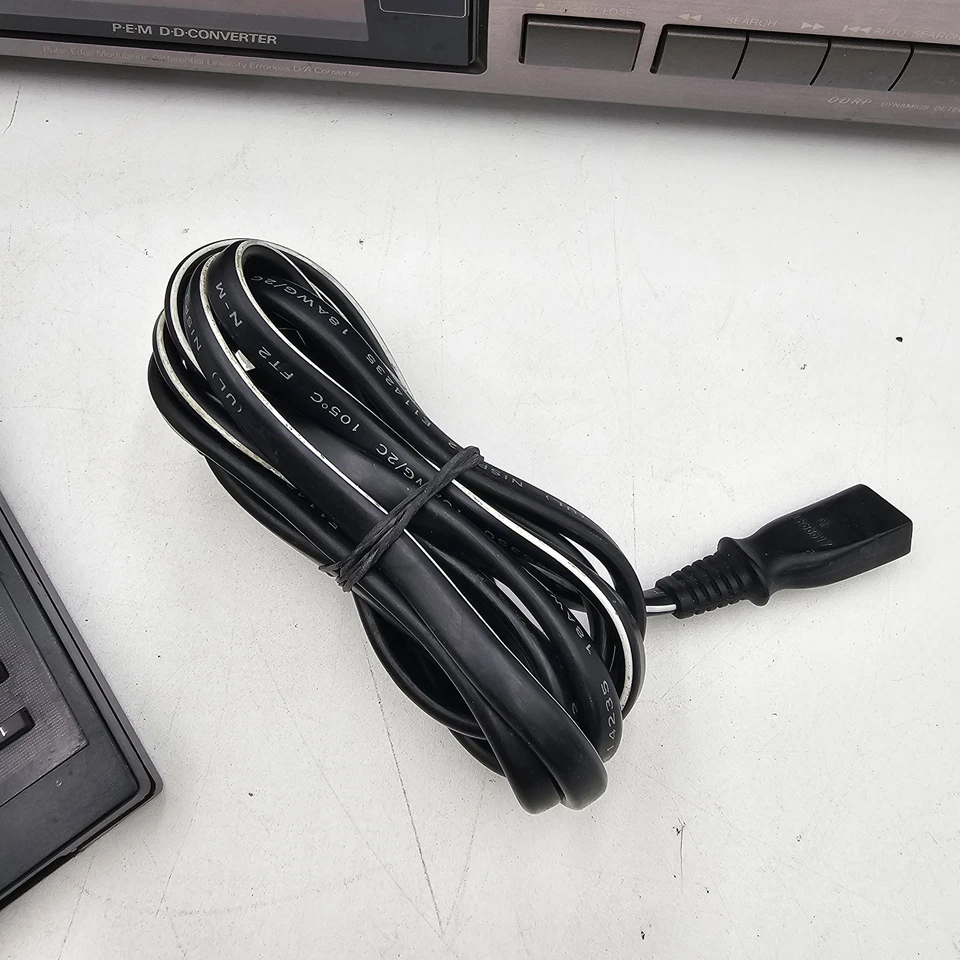 JVC Single Compact Disc CD Player XL-V261TN Works w/ Remote Bundle Video Tested - Image 3 of 4