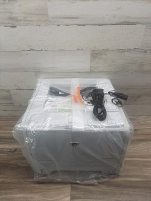 Brand New HP LaserJet P2035 Laser Printer CE461A w/toner