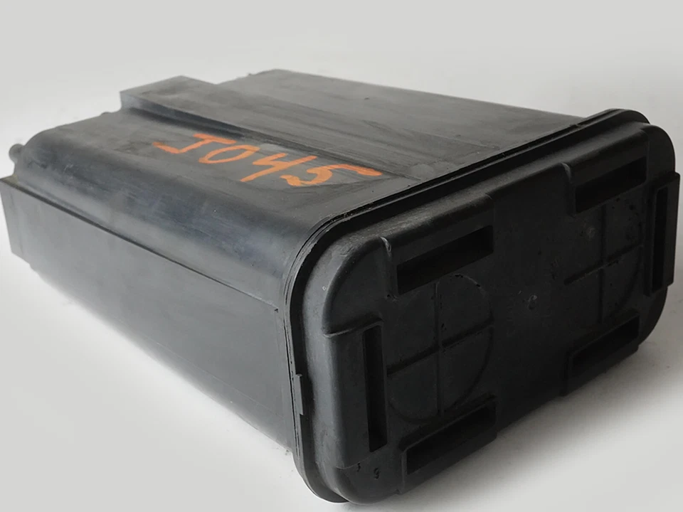 Chevrolet Venture LS 2001-2005 bote evaporador de combustible unidad de carbón fabricante original Foto 2 de 4