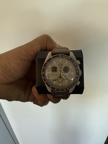 OMEGA x Swatch Mission to Saturn Champagne Men's Watch - Picture 6 of 8