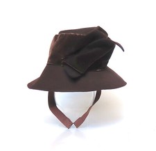 Vintage 1930s - 40s Pauline Los Angeles Felt Tilt Hat, Velvet Trim, Brown