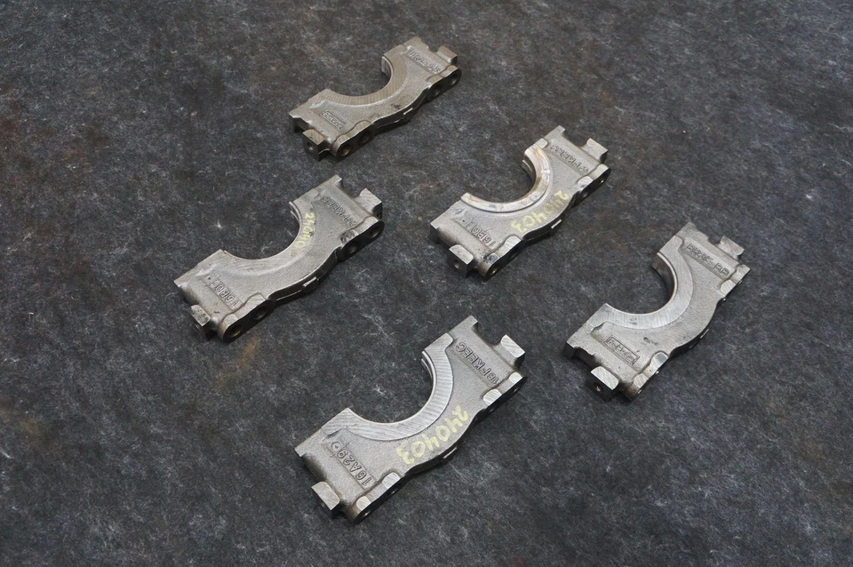 Juego de 5 tapas de cojinete principal del cigüeñal 5,2 l OEM BR3E-BB Ford Mustang GT350 15-20 Foto 4 de 4