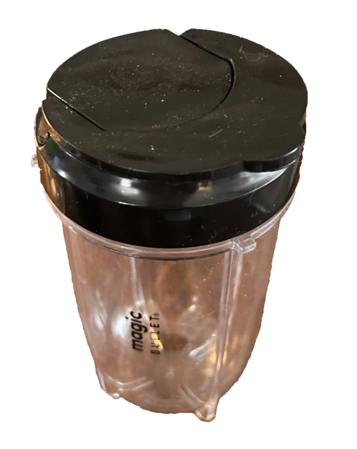 Magic Bullet 2 tazas, anillo de tapa, tapa y hoja Foto 3 de 4