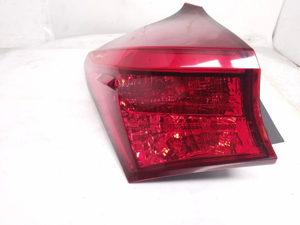 2016 Scion Im Rear Driver Quarter Panel Tail Lamp 81561-12C51 - Image 2 of 4