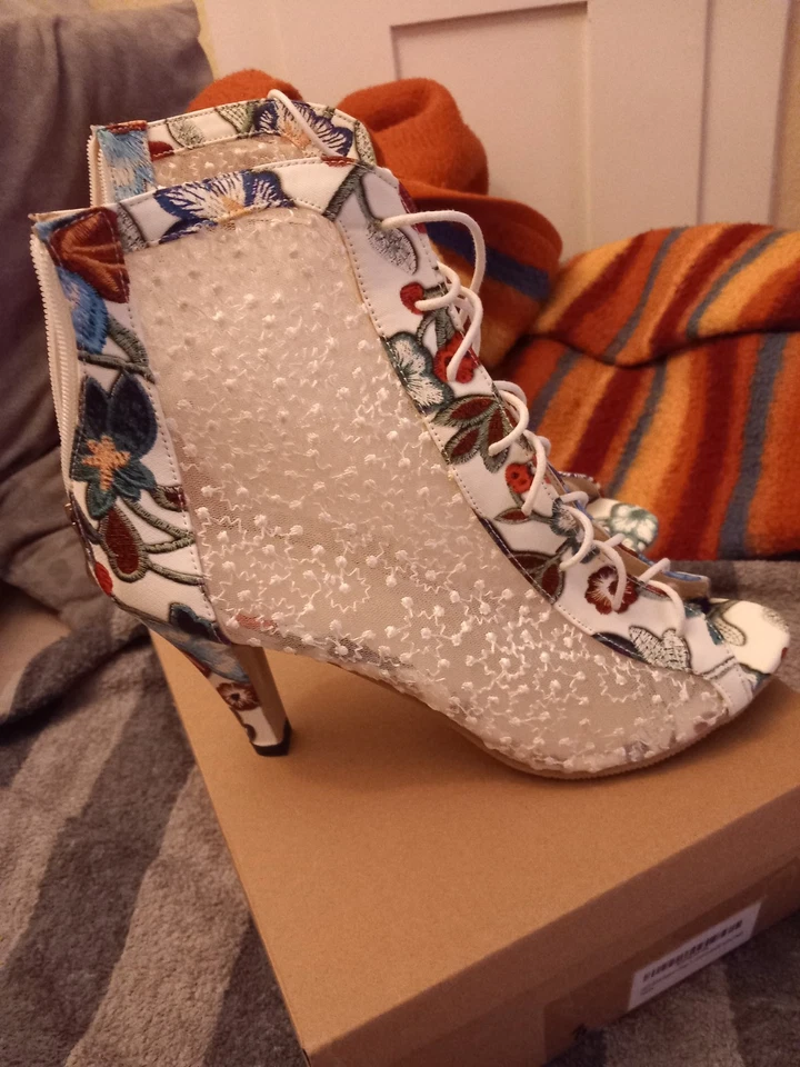 High-Heel Stiefelette Peeptoe Sommerstiefel 42/43 - Bild 4 von 4