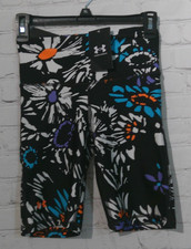 Womens Multi Color Under Armour HeatGear Bike Shorts size XS/8" Inseam