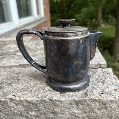 Vintage International Silver Co Silber gelötete Eisenbahn Stil Teekanne 10 Oz