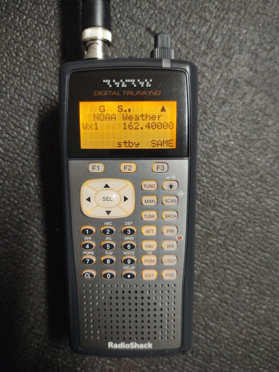 ESCÁNER DIGITAL DE enlace troncal Radio Shack Pro 96 (20-526) completo probado - funciona EUR