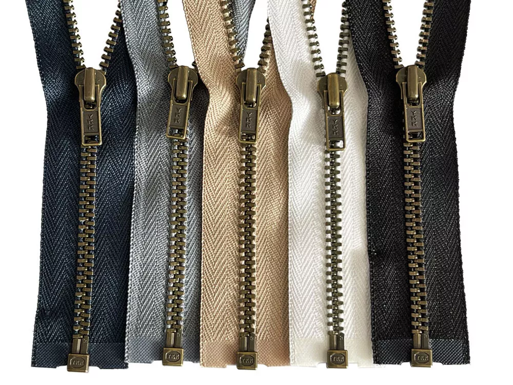 Tan Metal Separating Zipper with Antique Gold Pull and Teeth - 22 - Metal  Zippers - Zippers - Notions