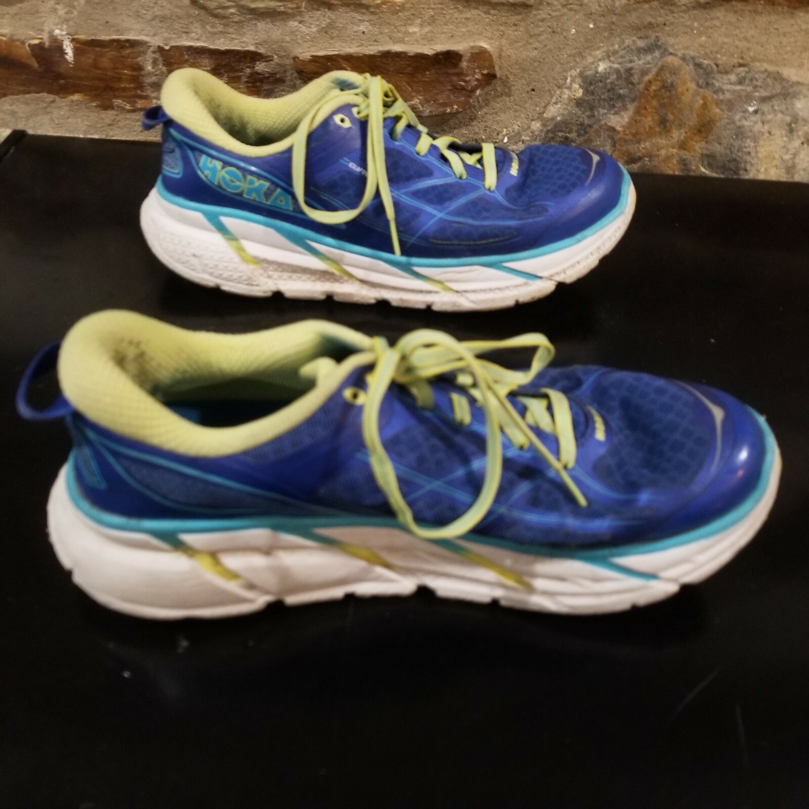 Hoka One One Clifton 2 Running Shoes Women’s Size 10 Blue Yellow thumbnail 3