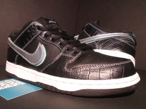 nike dunk diamond white