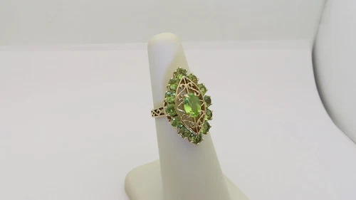 Anillo de peridoto para mujer oro macizo joyería vintage 2,67 quilates 10 k talla 5 agosto R1727 - Vídeo 1 de 1
