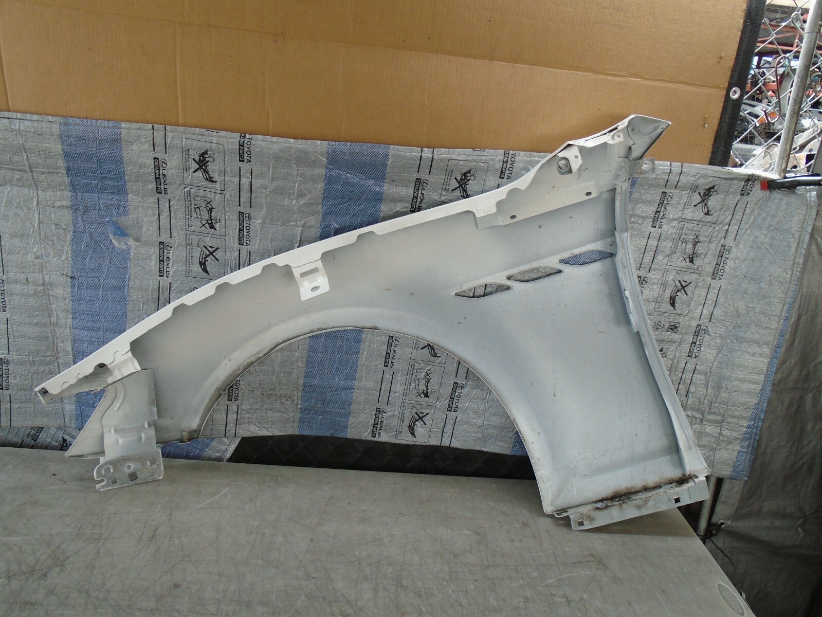 2019 2020 2021 Maserati ghibli gransport right side fender OEM