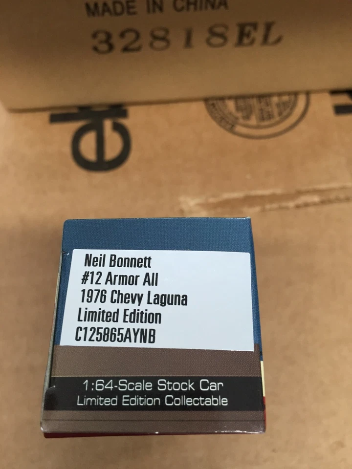 Chevy Laguna 1976 1:64 Action Neil Bonnett #12 Armor All Foto 4 de 4