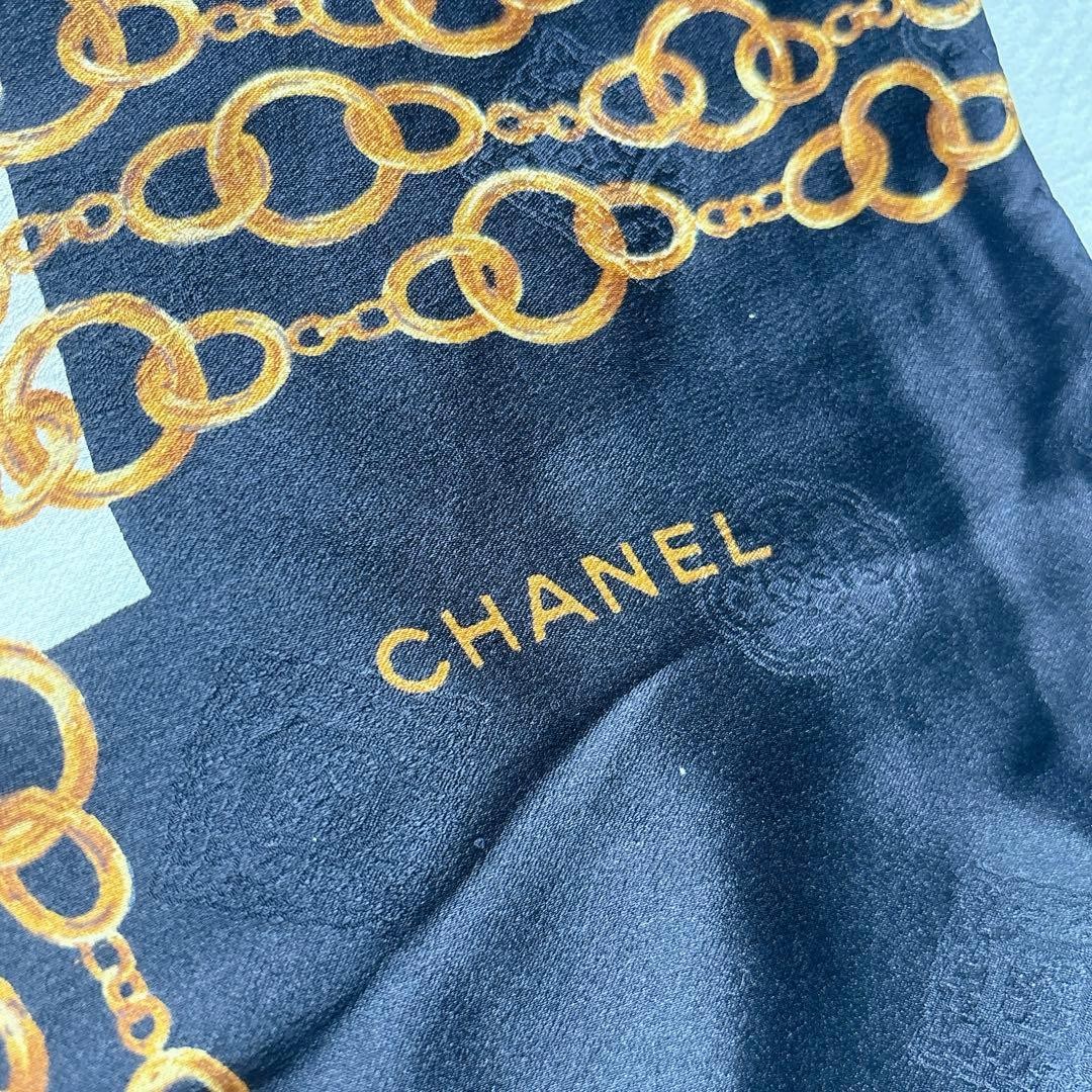 Used CHANEL✨CHANEL Coco Mark Chain Motif Large Silk Scarf