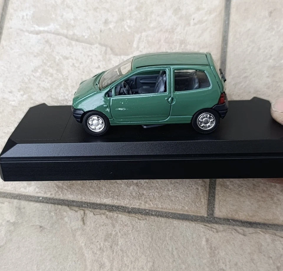 NOREV Renault Twingo modellino scala 1:43 collezione (517408) - Immagine 3 di 4