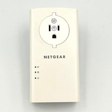 Netgear Powerline 2000 Extra Outlet PLP2000 Gigabit Ethernet Adapter White