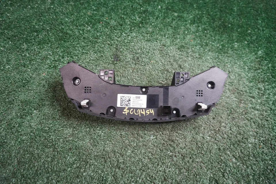 Chevrolet Cruze 2016 2017 2018 panel de control de aire acondicionado temperatura OEM 39028880 Foto 2 de 4