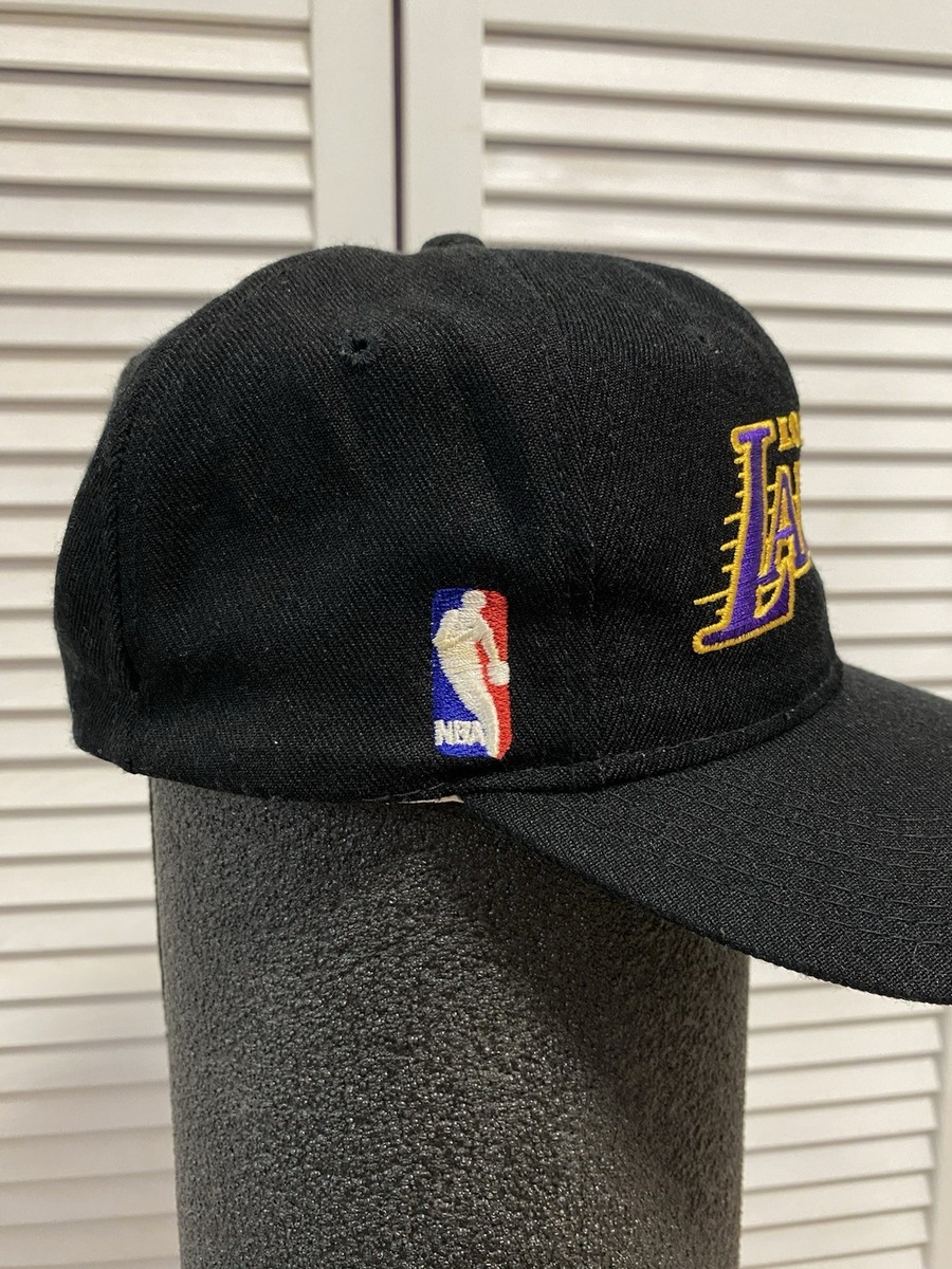 レイカーズ【Sale】LAKERS SPORTS SPECIALTIES Vintage 90s Los Angeles Lakers Sports Specialties Script