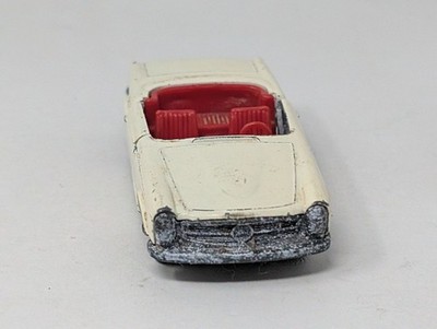 Vintage Lesney Matchbox MERCEDES 230 SL No.27 Diecast Car