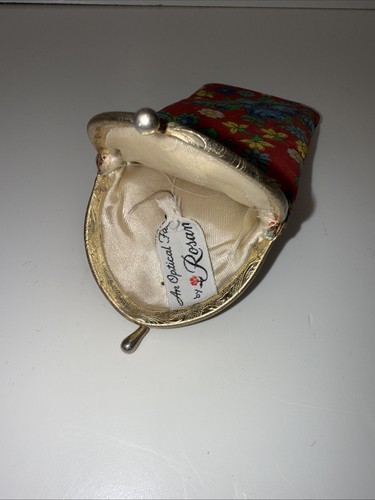 vintage eye glasses case - Picture 3 of 3