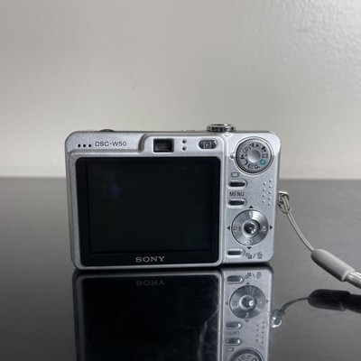 SONY Cyber-shot DSC-W50 充電器付 シルバー Sony Cyber-Shot DSC-W50 6.0MP 3x Optical Zoom Digital Camera