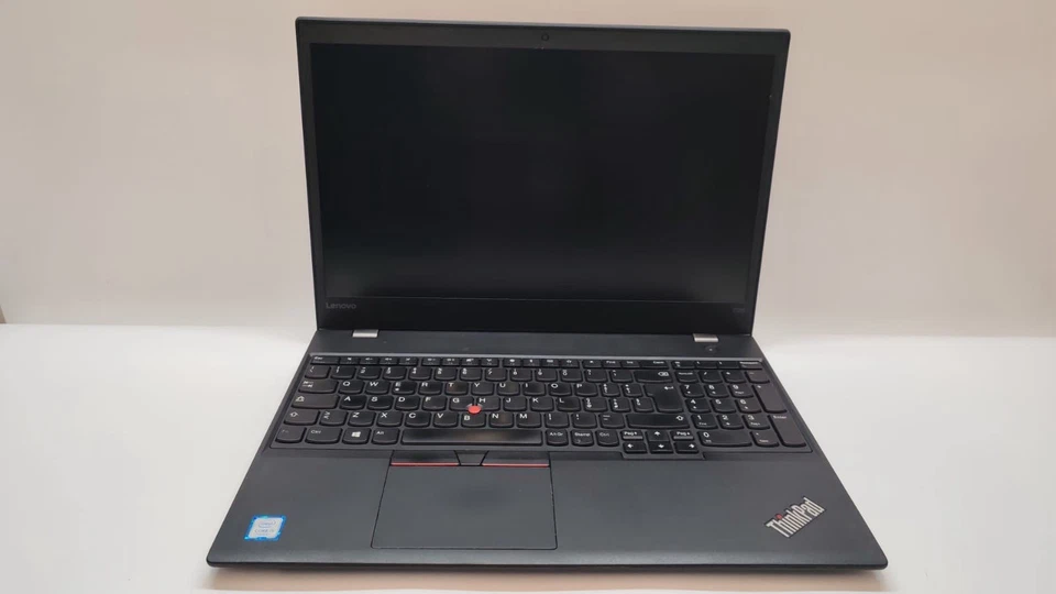 PORTATILE NOTEBOOK LENOVO T570 INTEL CORE I5-7300U 8GB RAM 256GB SSD WINDOWS 11 - Immagine 2 di 4