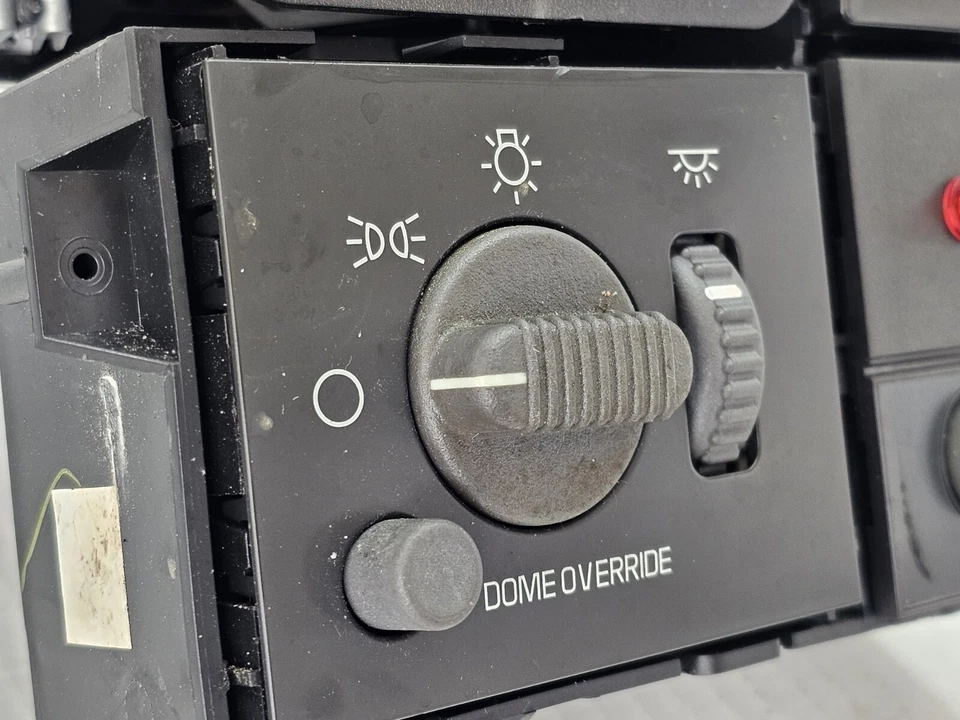 Chevy Silverado Sierra Tahoe 1999 2002 faros 4x4 conjunto de interruptores OEM Foto 4 de 4