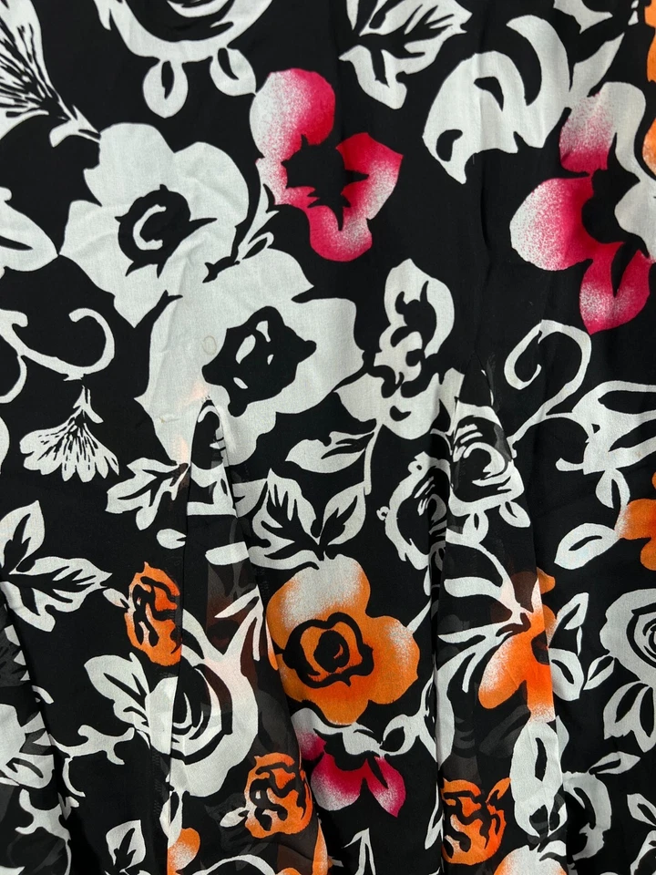 CHICOS Size 1 Silk Skirt Womens Medium 100% Silk Floral Maxi Skirts Black Boho - Image 3 of 4