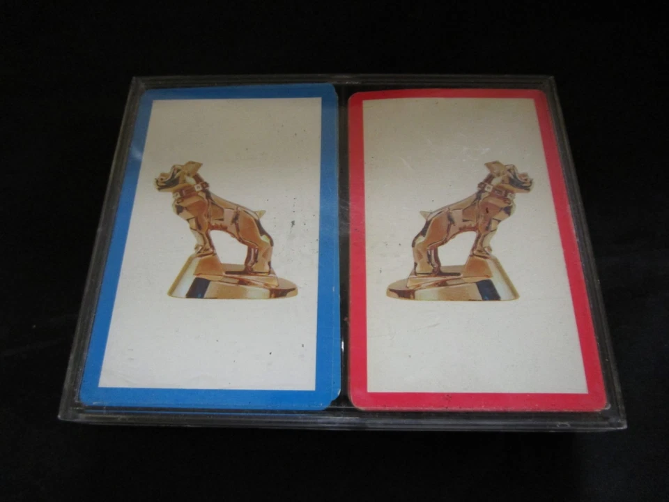 Juego de baraja de cartas publicitarias vintage Mack Trucks Bulldog rojo y azul con estuche Foto 3 de 3