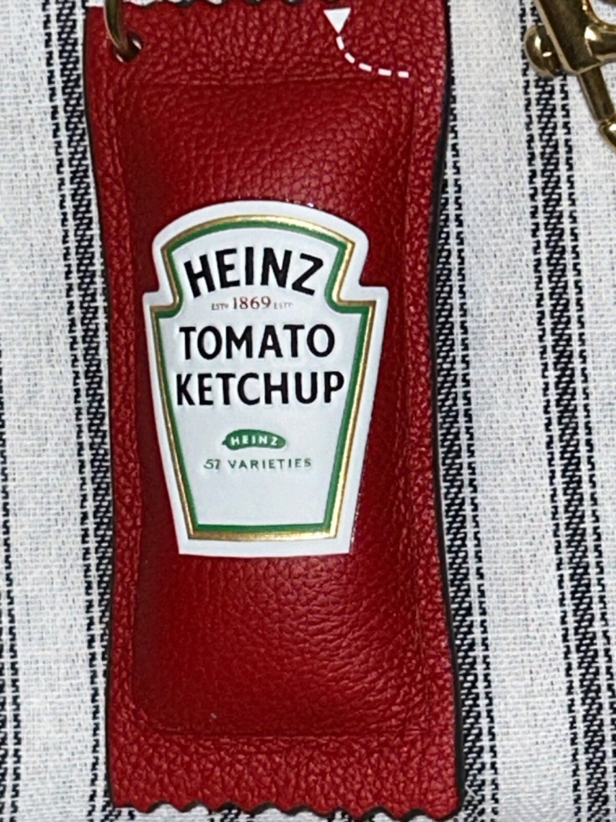 Anya Hindmarch★Heinz Ketchup チャーム Anya Brands Heinz Ketchup Charm | Anya Hindmarch US